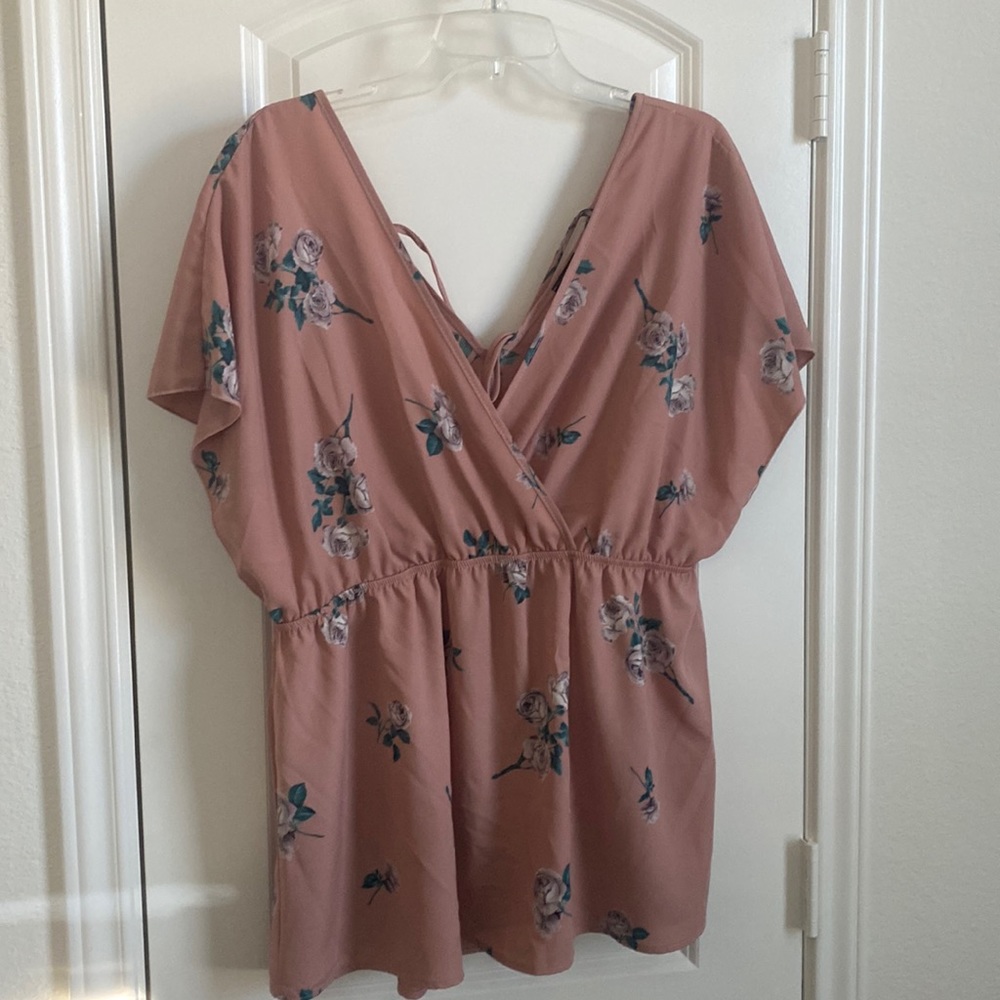 Torrid floral print wrap top!